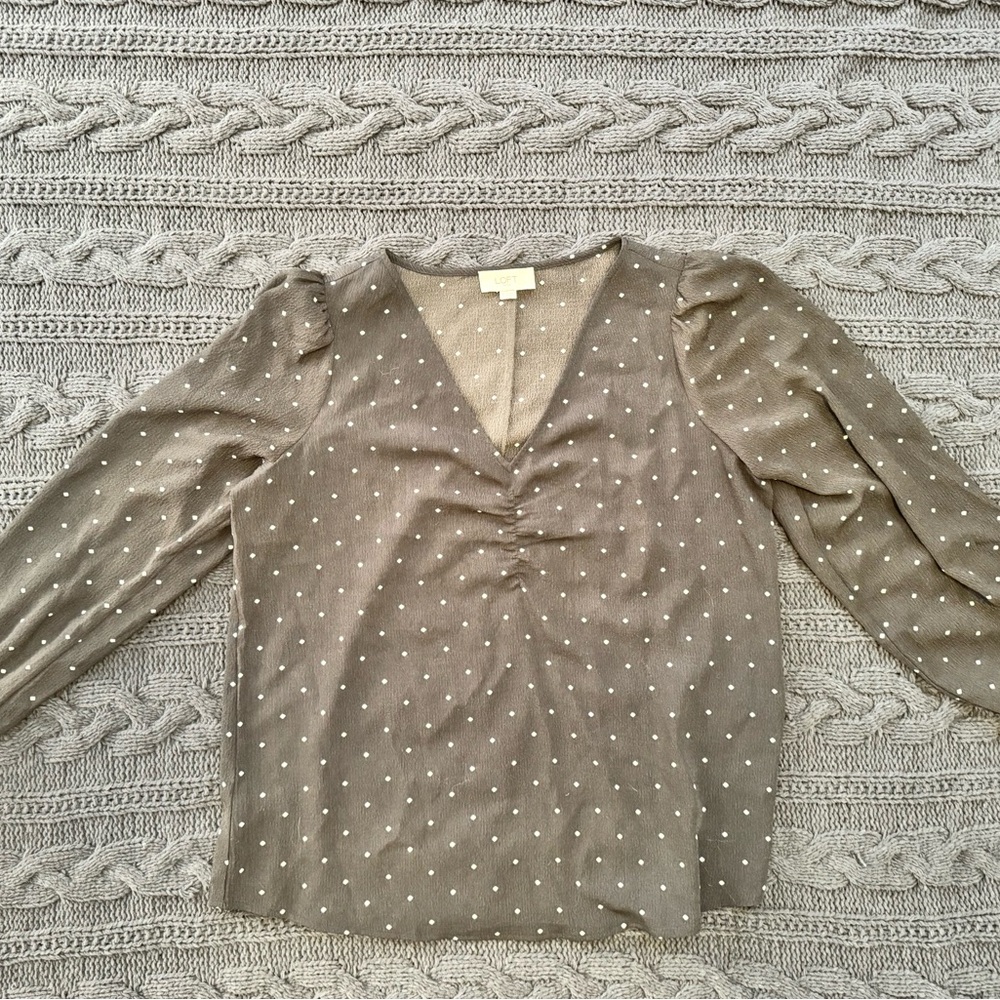 LOFT Charcoal Polka Dot V-Neck Blouse Women's Small